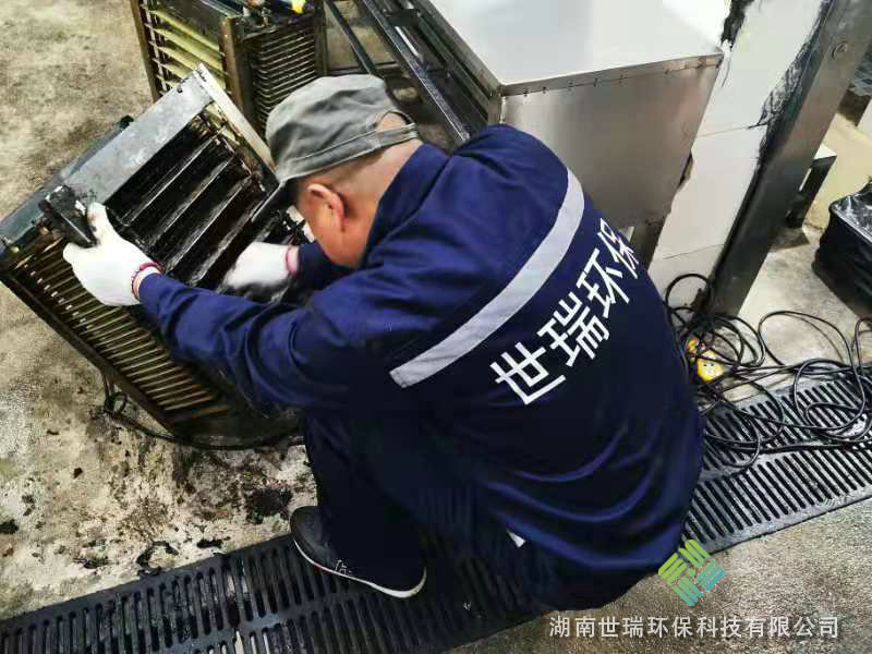 廚房抽排系統清洗 (11)